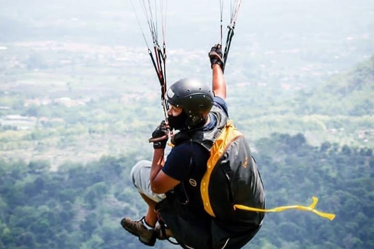 The Top 8 Places to Paraglide in Arizona: Box Canyon