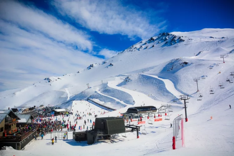 Top 4 Places to Ski in New Zealand